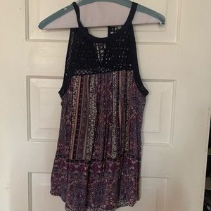 Flattering sleeveless top